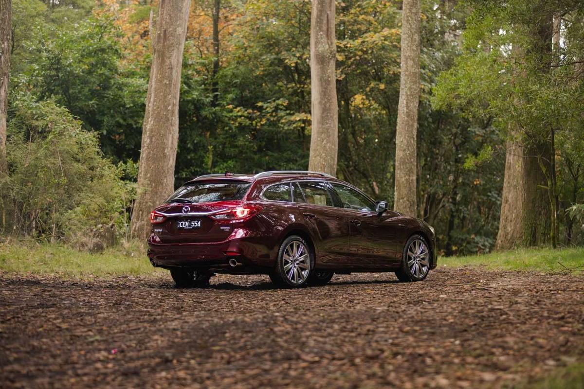 Mazda 6: Hướng dẫn chọn động cơ và hộp số phù hợp với nhu cầu của bạn