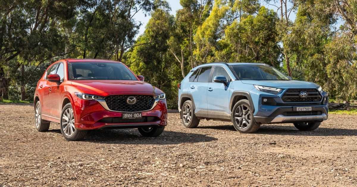 So sánh Mazda CX-5 2023 với Toyota RAV4 2023
