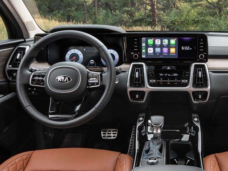 Giá xe KIA Sorento Hybrid 2025: Ưu đãi đặc biệt tháng 12/2025