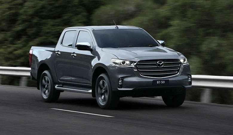 Giá xe Mazda BT-50 2025: Ưu đãi đặc biệt tháng 12/2025