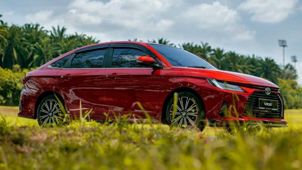 Giá xe Toyota Vios 2025: Ưu đãi đặc biệt tháng 12/2025