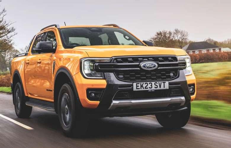 Giá xe Ford Ranger 2025: Ưu đãi đặc biệt tháng 12/2025