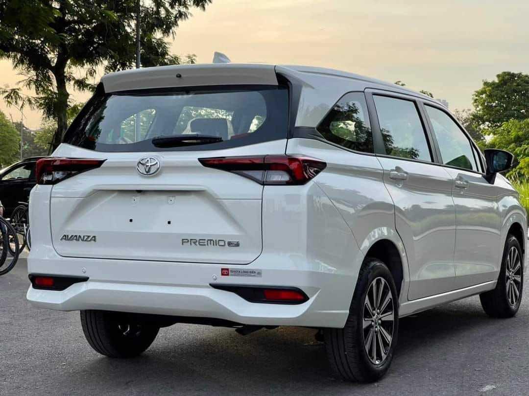 Giá xe Toyota Avanza Premio yyyy: Ưu đãi đặc biệt tháng 12/2025