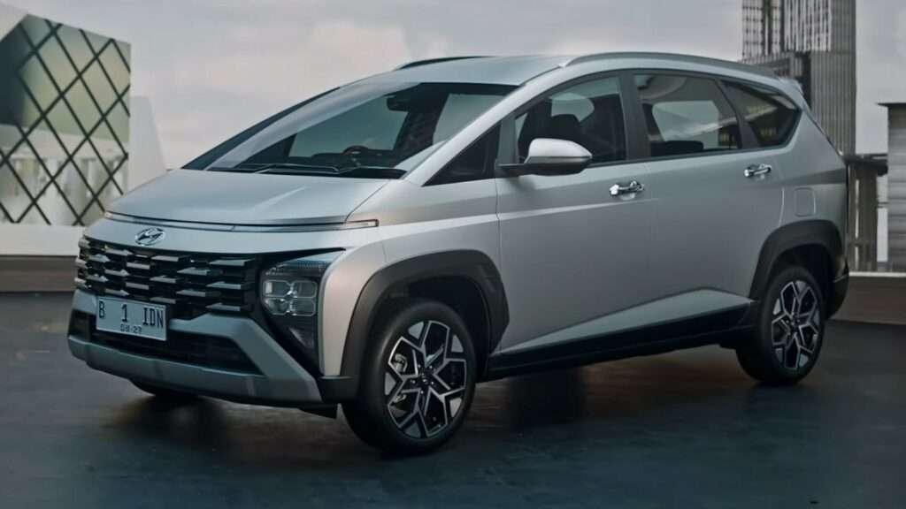 Giá xe Hyundai Stargazer 2025: Ưu đãi đặc biệt tháng 12/2025