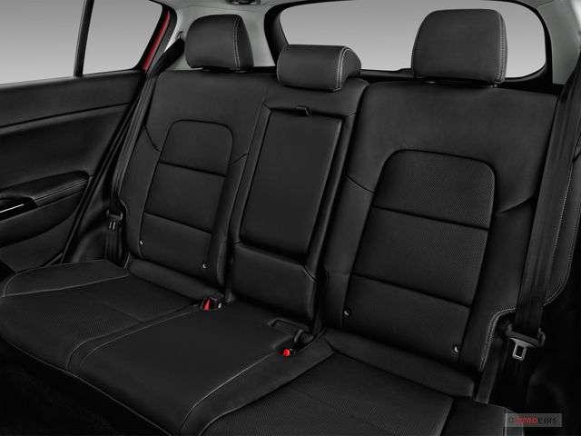 Giá xe KIA Sportage 2025: Ưu đãi đặc biệt tháng 12/2025