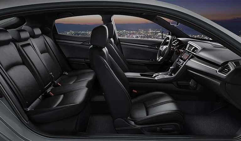 Giá xe Honda Civic 2025: Ưu đãi đặc biệt tháng 12/2025