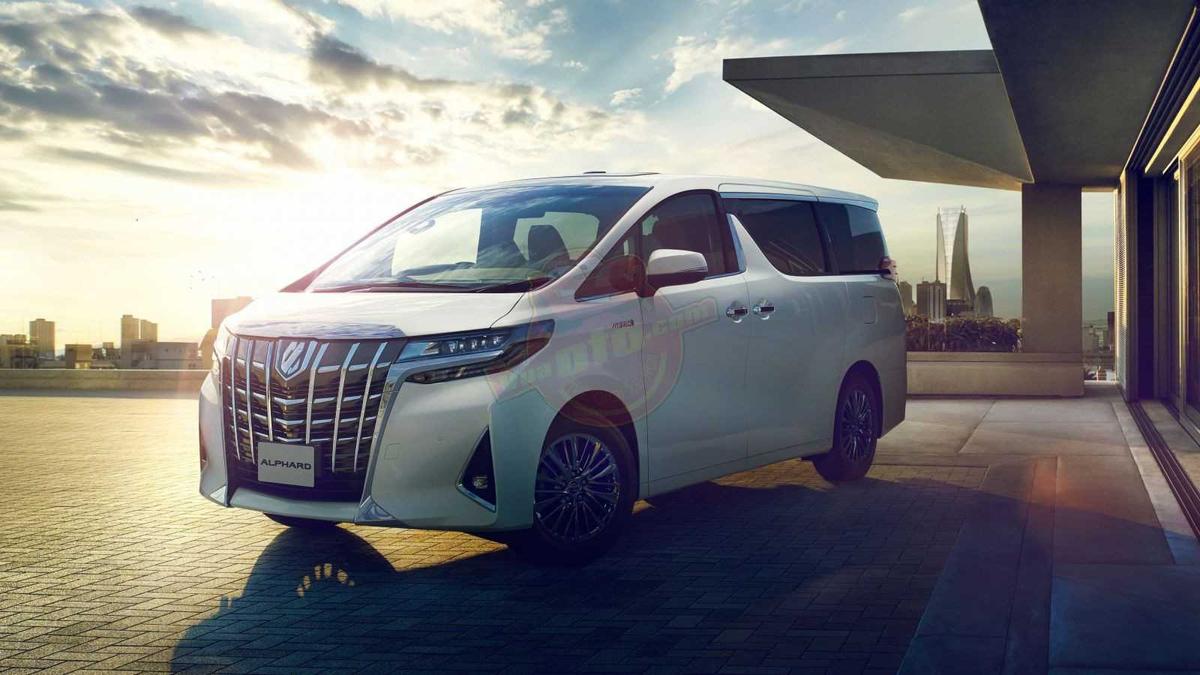 Bảng giá xe Toyota Alphard 2023: Ưu đãi đặc biệt tháng 12/2025