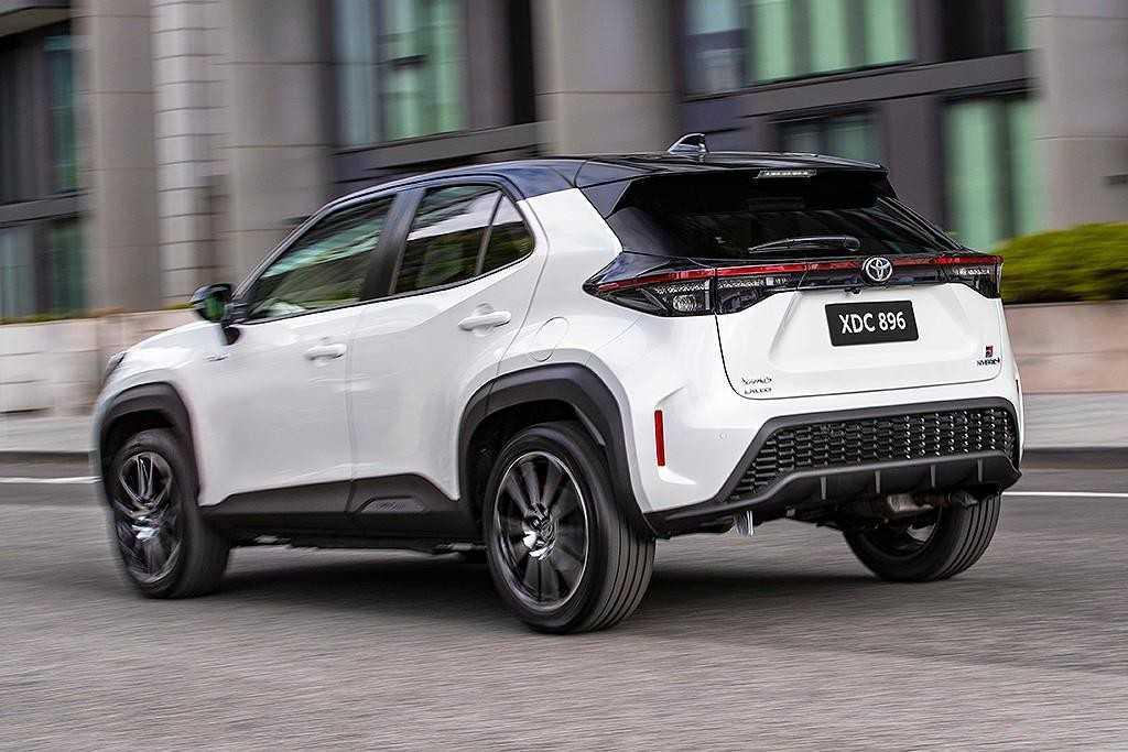 Giá xe Toyota Yaris 2025: Ưu đãi đặc biệt tháng 12/2025