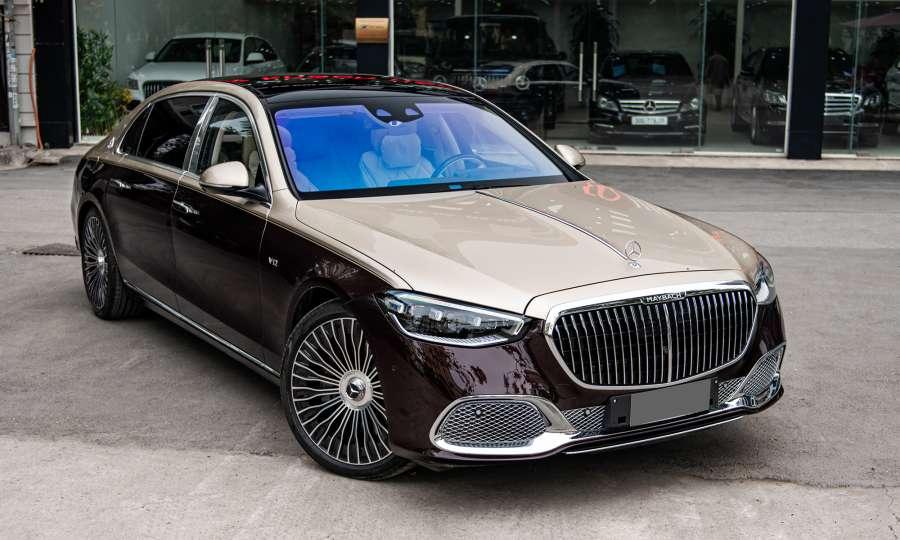 Giá xe Mercedes 2025: Ưu đãi đặc biệt tháng 12/2025