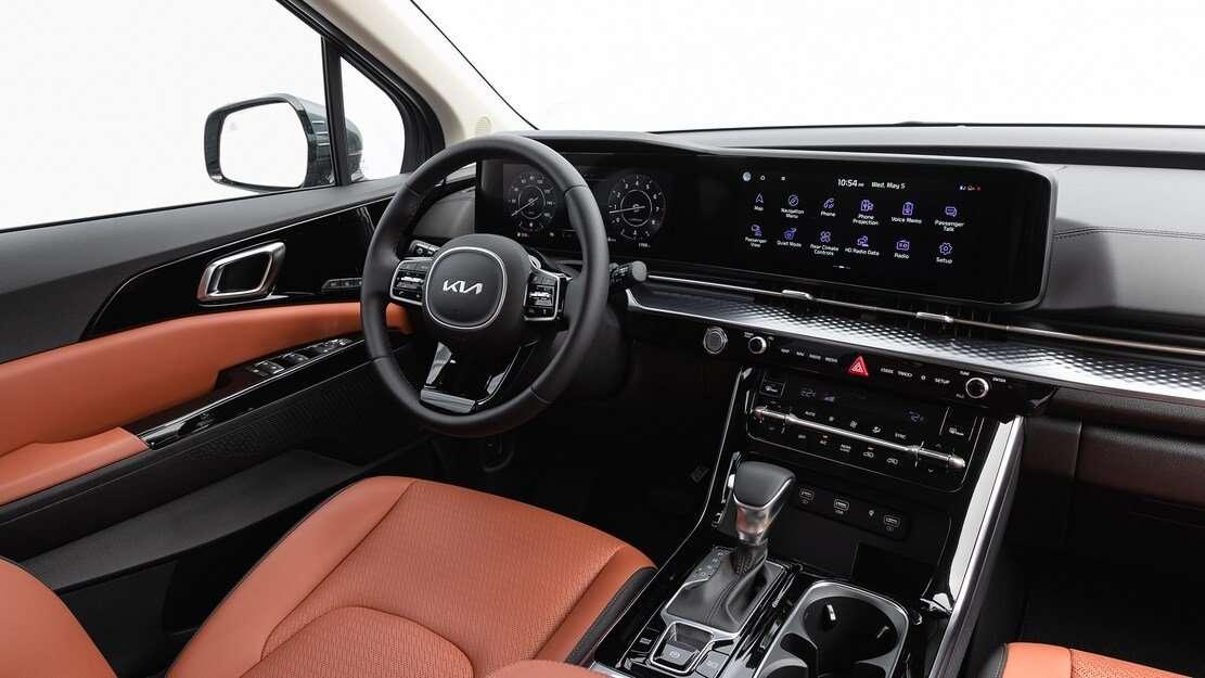 Giá xe KIA Carnival 2025: Ưu đãi đặc biệt tháng 12/2025