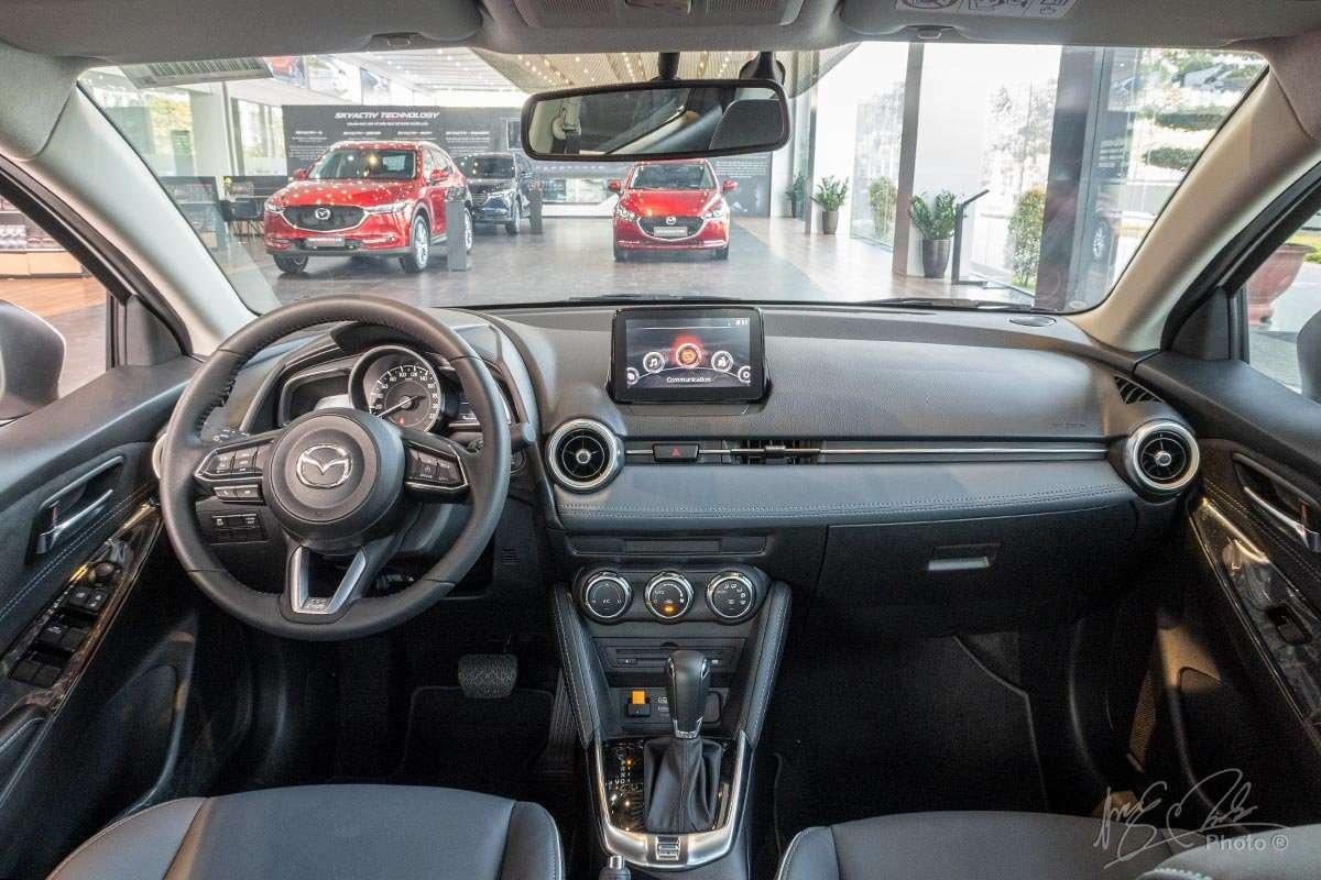 Giá xe Mazda2 2025: Ưu đãi đặc biệt tháng 12/2025