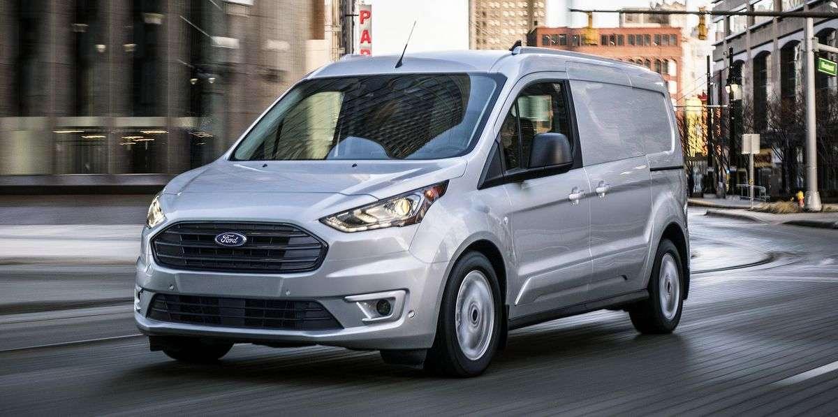Giá xe Ford 2025: Ưu đãi đặc biệt tháng 12/2025