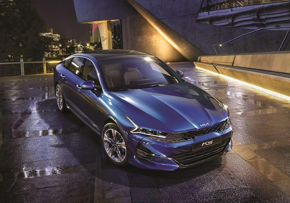 gia-xe-kia-k5-yyyy-uu-dai-dac-biet-thang-mmyyyy