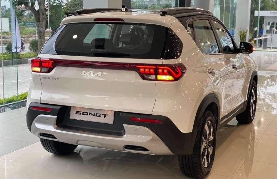 Giá xe KIA Sonet 2025: Ưu đãi đặc biệt tháng 12/2025