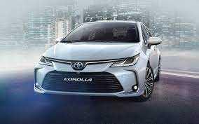 Giá xe Toyota Corolla Altis 2025: Ưu đãi đặc biệt tháng 12/2025