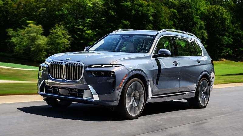 Giá xe BMW X7 2025: Ưu đãi đặc biệt tháng 12/2025