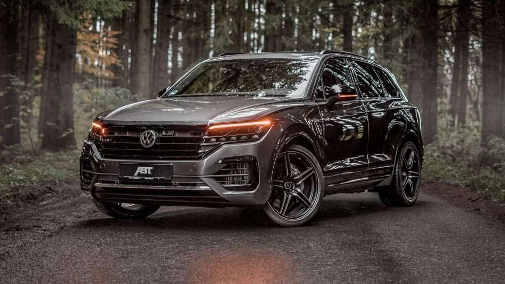 Giá xe Volkswagen Touareg 2025: Ưu đãi đặc biệt tháng 12/2025