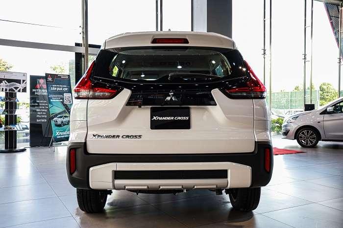 Giá xe Mitsubishi Xpander Cross 2025: Ưu đãi đặc biệt tháng 12/2025