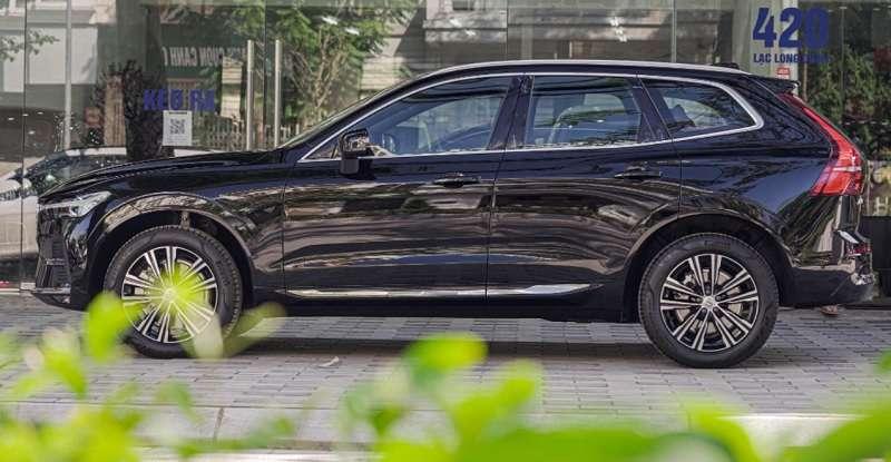 Giá xe Volvo XC60 2025: Ưu đãi đặc biệt tháng 12/2025