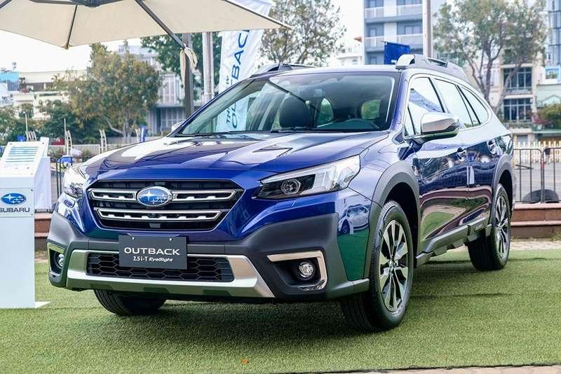 Giá xe Subaru Outback 2025: Ưu đãi đặc biệt tháng 12/2025