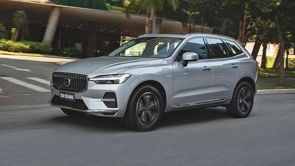 Giá xe Volvo XC60 2025: Ưu đãi đặc biệt tháng 12/2025