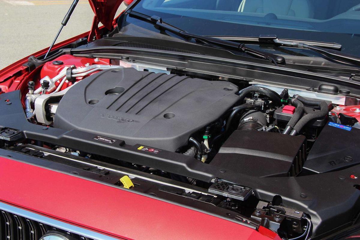 gia-xe-volvo-v60-cap=nhat-moi-nhat