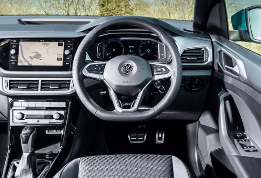 gia-xe-volkswagen-t-cross-uu-dai-dac-biet