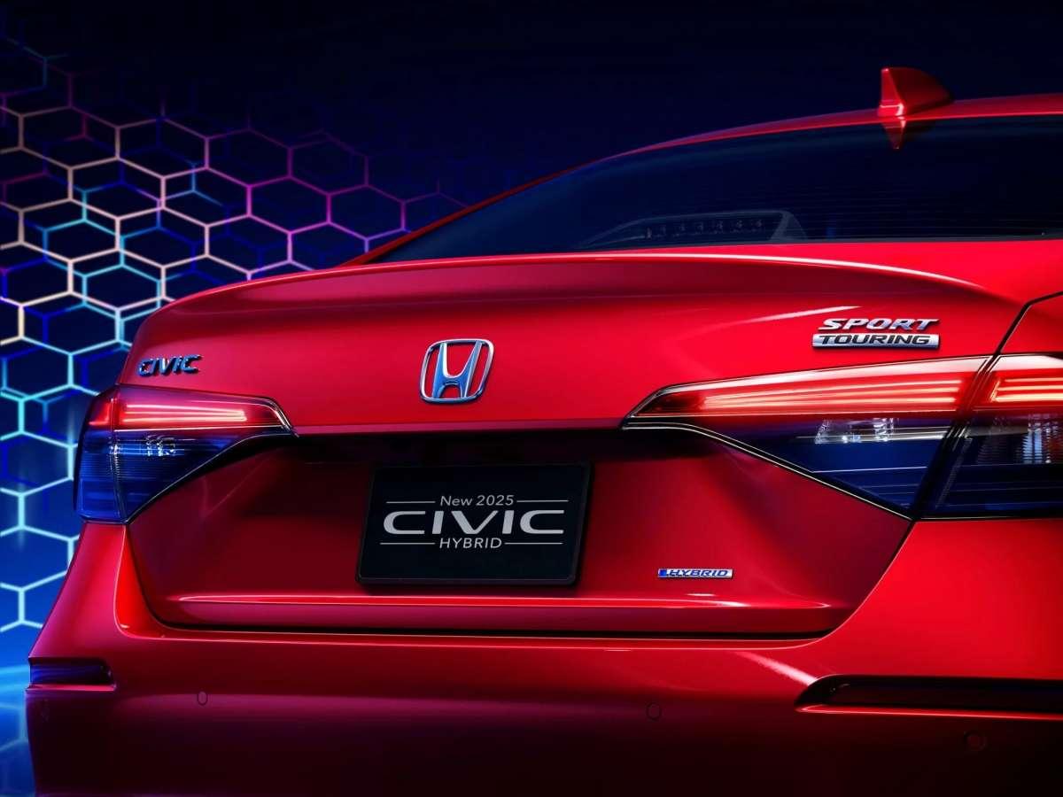 honda-civic-hybrid-2025-manh-me-va-tiet-kiem-hon-bao-gio-het