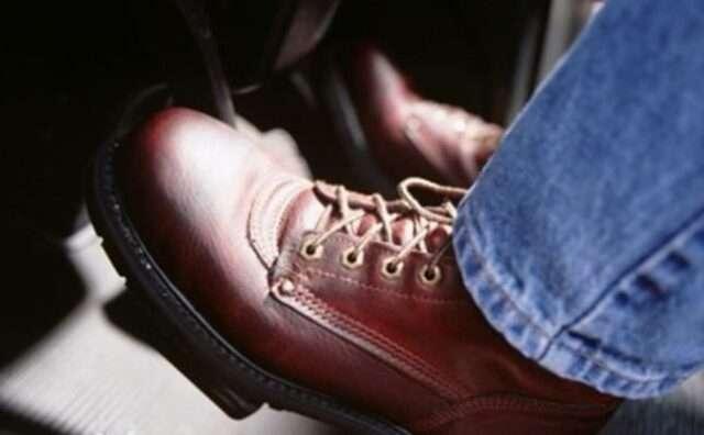 su-co-thuong-gap-khi-lai-xe-o-to-vao-mua-mua-6