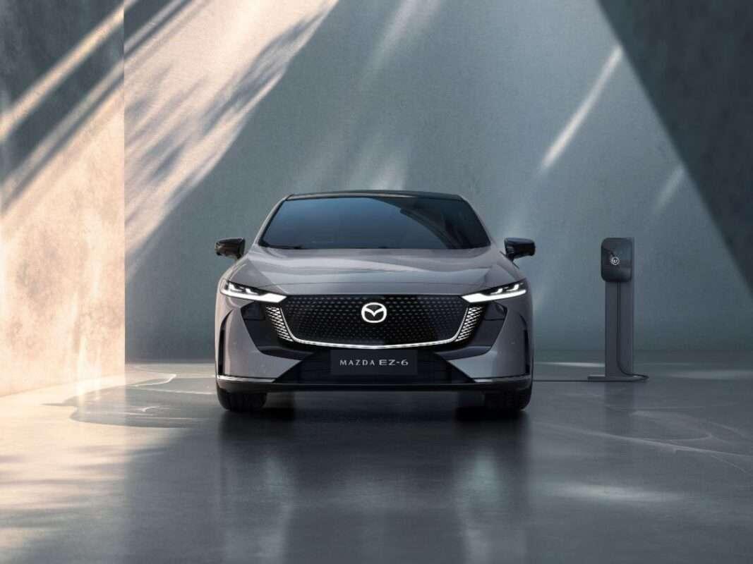 sedan-dien-mazda-ez-6-se-ra-mat-toan-cau-vao-mua-thu-nam-nay2