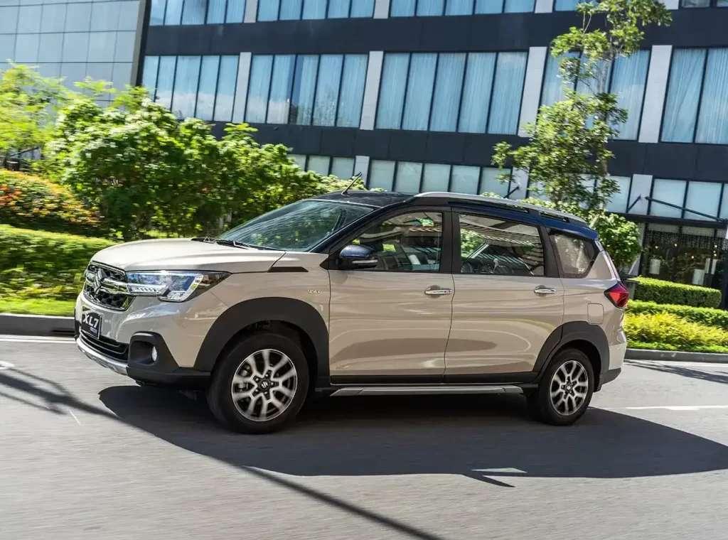suzuki-xl7-hybrid-chinh-thuc-ra-mat-tai-viet-nam-voi-gia-gan-600-trieu