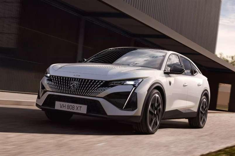 peugeot-408-ev-thiet-ke-fastback-dot-pha-chinh-phuc-moi-anh-nhin