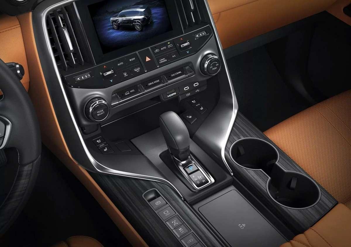 lexus-lx700h-2025-ra-mat-voi-trang-bi-dong-co-hybrid-tang-ap-kep