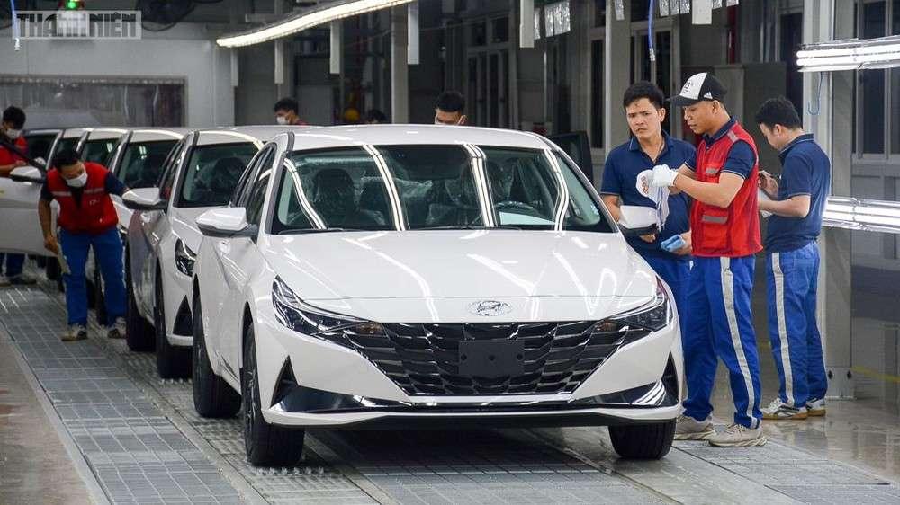 thi-truong-o-to-viet-nam-bung-no-voi-muc-tieu-thu-tang-dot-bien