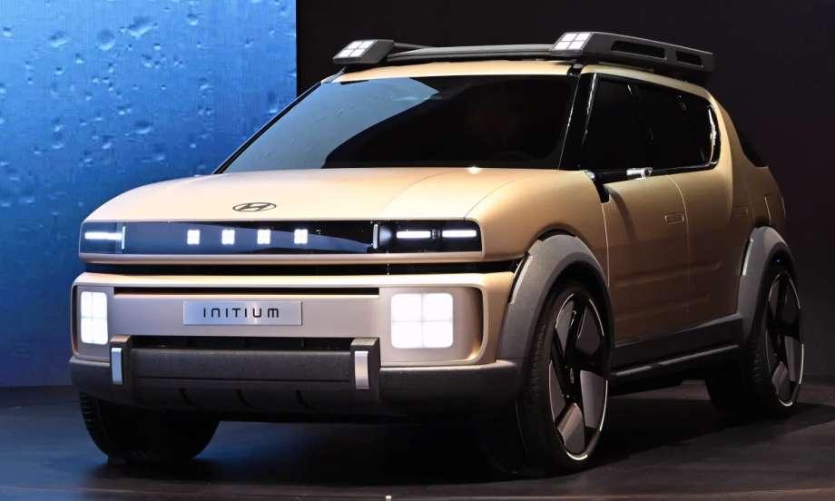 tat-tan-tat-ve-hyundai-initium-mau-xe-moi-dot-pha-trong-thiet-ke-cua-hyundai