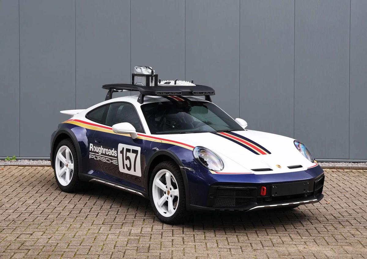 phien-ban-cuoi-cung-cua-porsche-911-dakar-dinh-cao-cua-su-dac-biet
