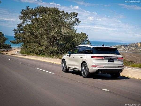 lincoln-corsair-2025-muot-ma-manh-me-va-day-phong-cach