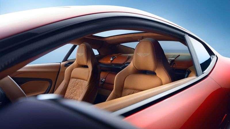 aston-martin-vanquish-2025---huyen-thoai-tai-sinh-suc-manh-bat-tan