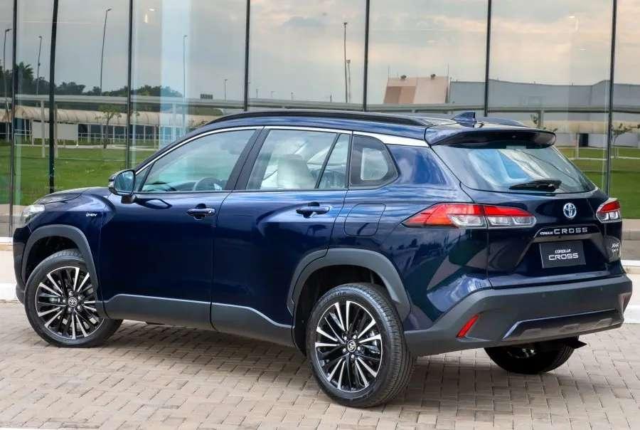 do-ruc-sang-trong-gia-hap-dan-toyota-corolla-cross-2025-co-gi-dac-biet