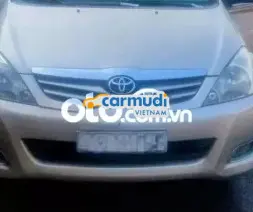 Toyota Innova 2.0G 2010