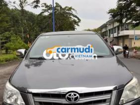 Toyota Fortuner 2.7V 2010