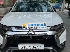 Mitsubishi Outlander 2.4 CVT Premium 2019