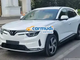 VinFast VF8 Eco 2023