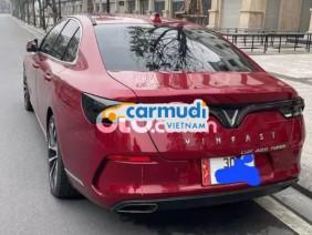 VinFast LUX A2.0 2022