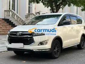 Toyota Innova 2.0 Venturer AT 2019