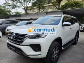 Toyota Fortuner 2.4G 4x2 AT 2023