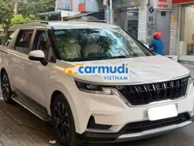 Kia Carnival 2.2D Luxury 2023