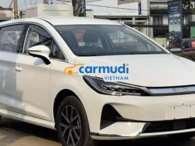 BYD M6 2026
