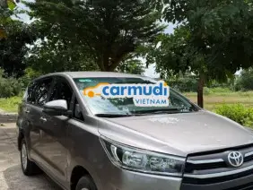 Toyota Innova 2.0E 2019