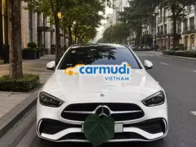 Mercedes-Benz C300 AMG 2025
